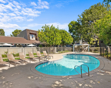 13360 Maxella Avenue - Photo Thumbnail 2