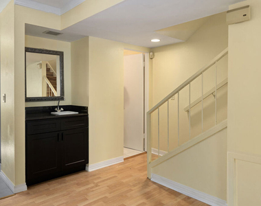 13360 Maxella Avenue - Photo Thumbnail 15
