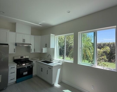 10399 Rubio Avenue - Photo Thumbnail 1