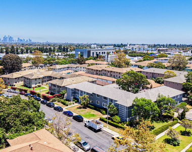4030 Abourne Road - Photo Thumbnail 26
