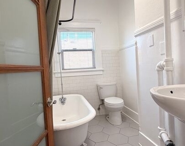 54 Rose Avenue - Photo Thumbnail 1