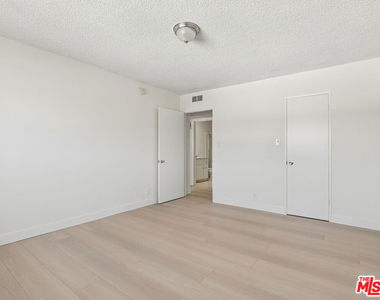 131 N Orlando Avenue - Photo Thumbnail 13