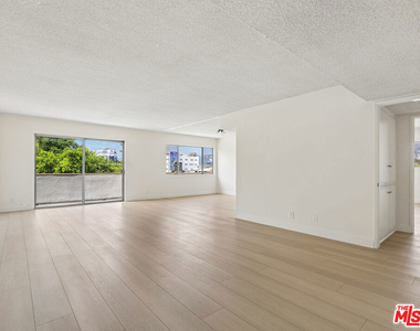 131 N Orlando Avenue - Photo Thumbnail 1