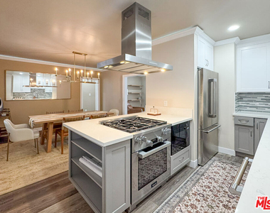 153 S Linden Drive - Photo Thumbnail 4