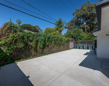1423 N Hill Avenue - Photo Thumbnail 13