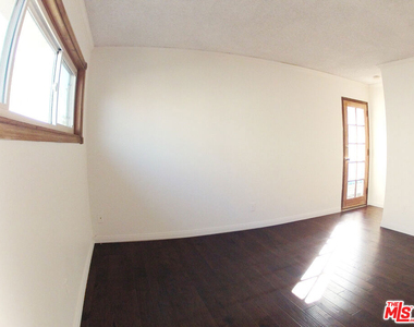 3512 Pacific Avenue - Photo Thumbnail 7