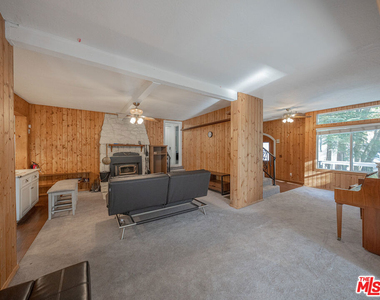 233 Corona Circle - Photo Thumbnail 23