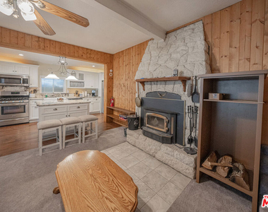 233 Corona Circle - Photo Thumbnail 10
