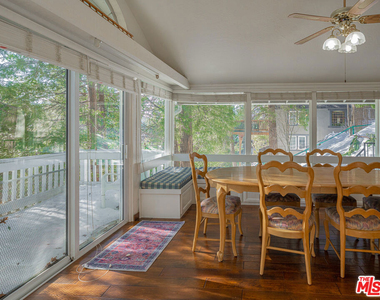 233 Corona Circle - Photo Thumbnail 18