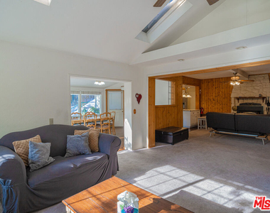 233 Corona Circle - Photo Thumbnail 21