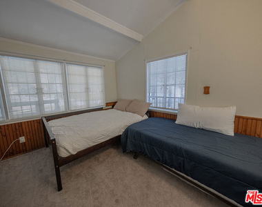 233 Corona Circle - Photo Thumbnail 36