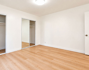633 N Hayworth Avenue - Photo Thumbnail 3