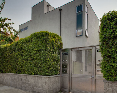 538 Broadway Street - Photo Thumbnail 35