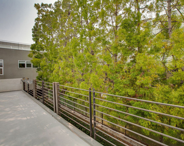 538 Broadway Street - Photo Thumbnail 25