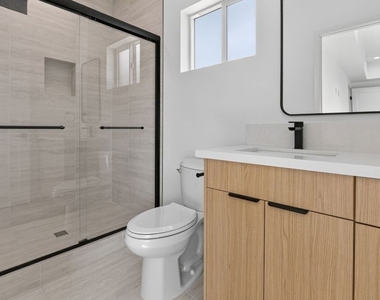 11302 Collins Street - Photo Thumbnail 27