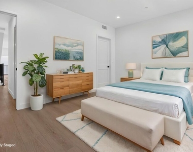 11302 Collins Street - Photo Thumbnail 24