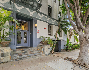 1236 N Flores Street - Photo Thumbnail 6