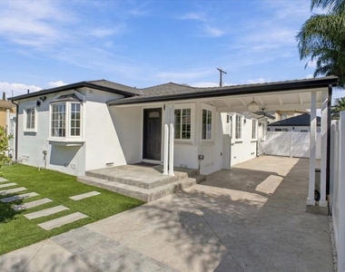 6522 Teesdale Avenue - Photo Thumbnail 1