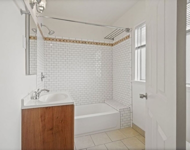 11810 Felton Avenue - Photo Thumbnail 15