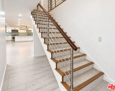 5308 Blanco Avenue - Photo Thumbnail 24