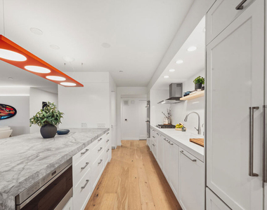 1133 5th Street - Photo Thumbnail 7