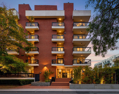 1133 5th Street - Photo Thumbnail 1
