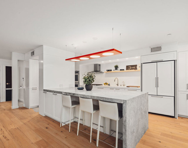 1133 5th Street - Photo Thumbnail 5