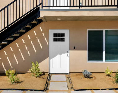 340 1/2 S. Avenue 56 - Photo Thumbnail 1