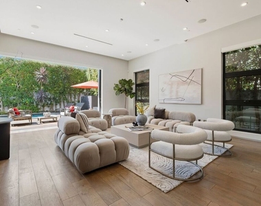 6252 Drexel Avenue - Photo Thumbnail 6