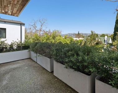 6252 Drexel Avenue - Photo Thumbnail 28