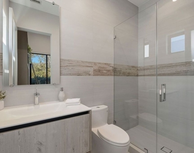 6252 Drexel Avenue - Photo Thumbnail 25