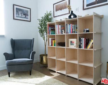 12713 Tiara Street - Photo Thumbnail 40