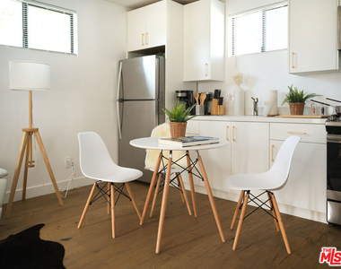 12713 Tiara Street - Photo Thumbnail 60