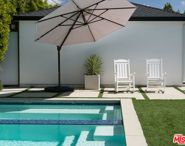 12713 Tiara Street - Photo Thumbnail 21
