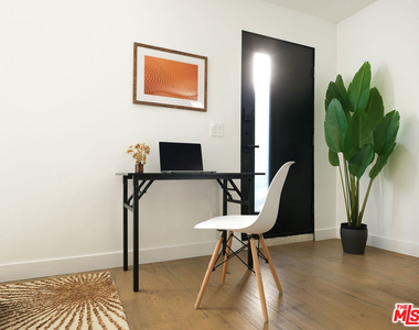 12713 Tiara Street - Photo Thumbnail 59