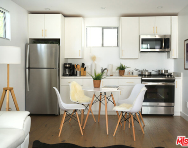 12713 Tiara Street - Photo Thumbnail 61