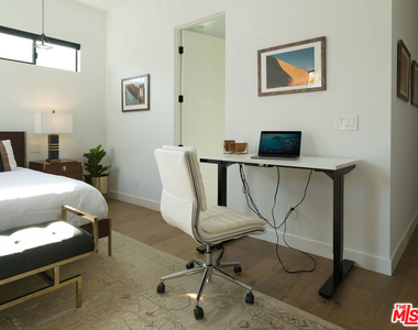 12713 Tiara Street - Photo Thumbnail 62