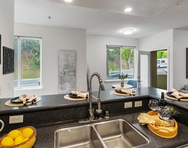 13021 Evening Creek Drive - Photo Thumbnail 16
