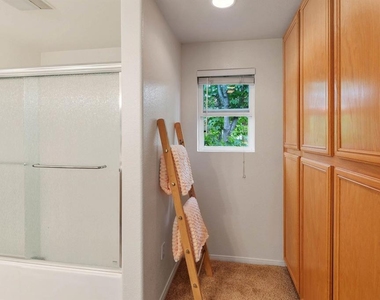 13021 Evening Creek Drive - Photo Thumbnail 33
