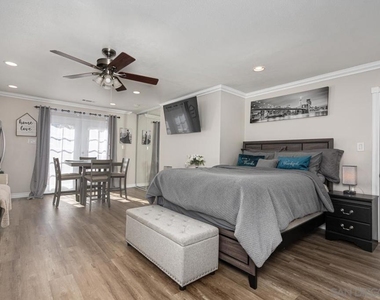 1821 Brookline - Photo Thumbnail 2
