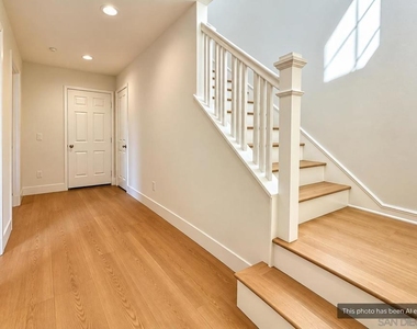 4370 Pacifica Way - Photo Thumbnail 10