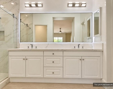 4370 Pacifica Way - Photo Thumbnail 8