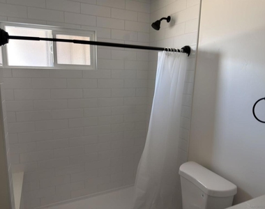 9759 Abbeywood Road - Photo Thumbnail 14