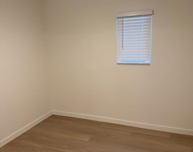 9759 Abbeywood Road - Photo Thumbnail 16