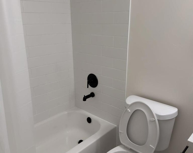 9759 Abbeywood Road - Photo Thumbnail 18