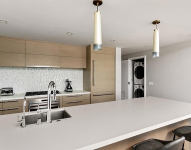 888 W E Street - Photo Thumbnail 7