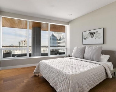 888 W E Street - Photo Thumbnail 21