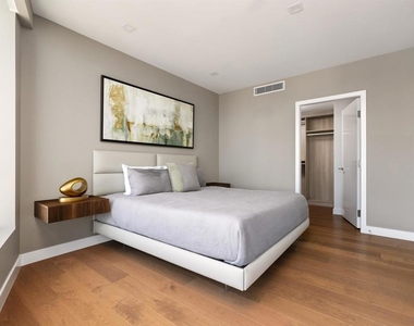 888 W E Street - Photo Thumbnail 17