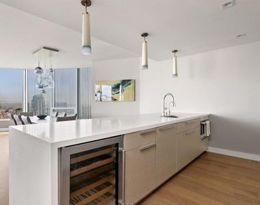 888 W E Street - Photo Thumbnail 3