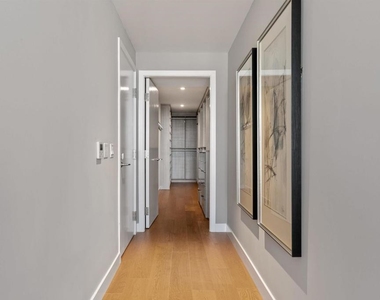888 W E Street - Photo Thumbnail 15